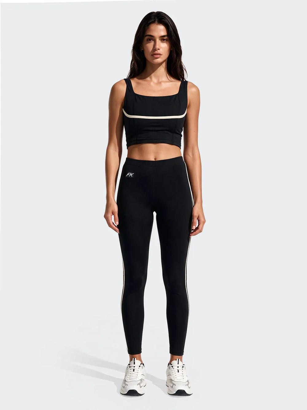 XS