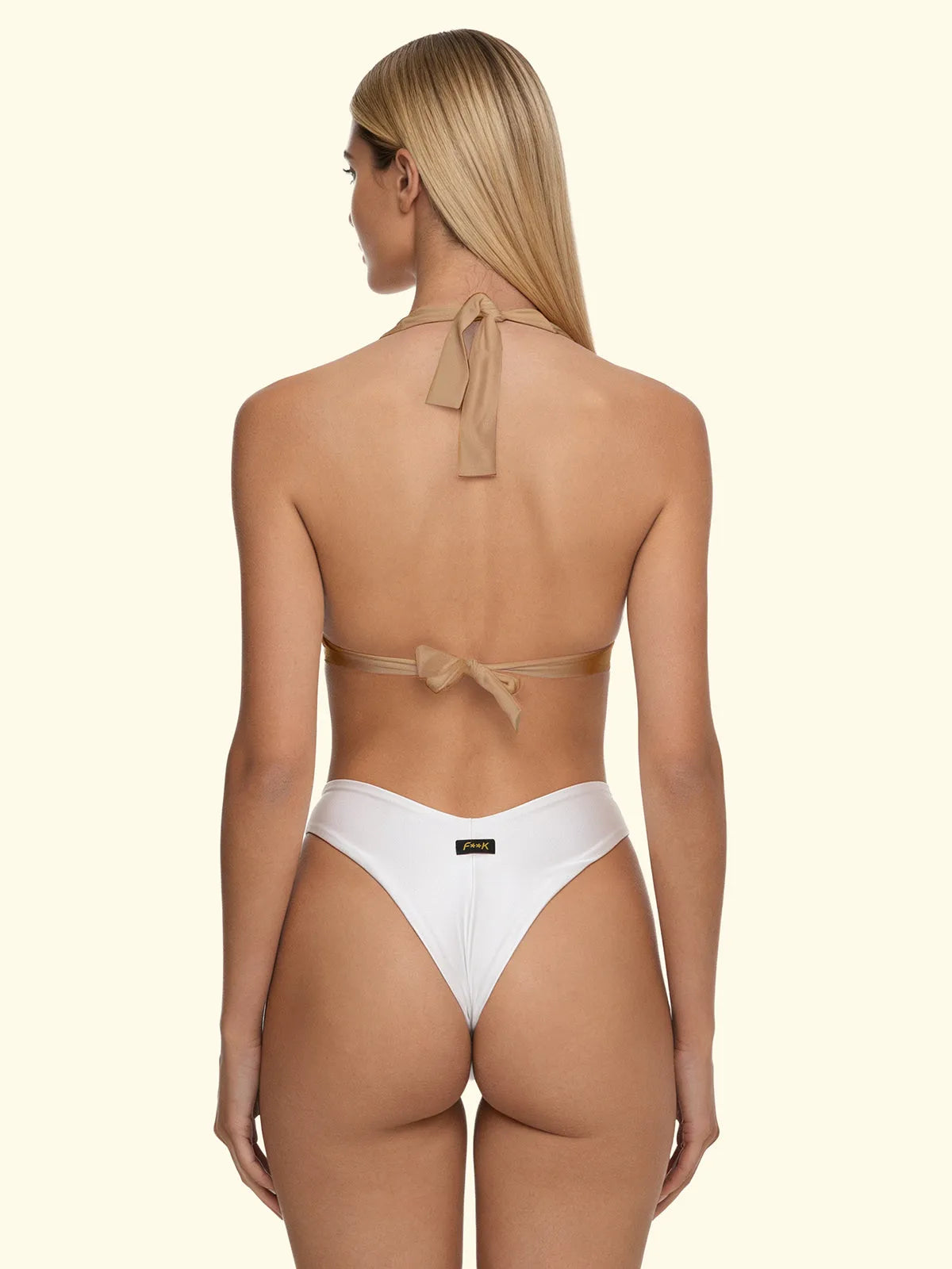 XS